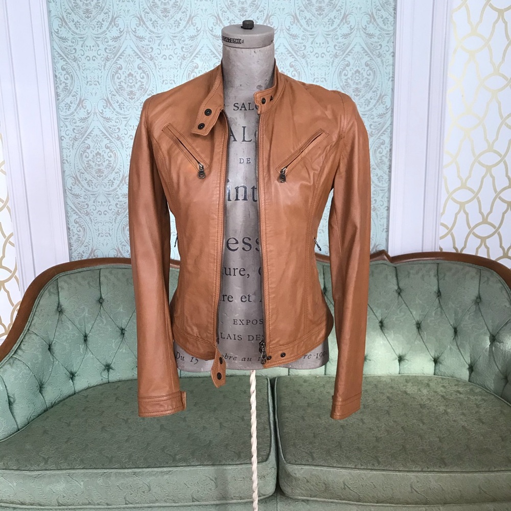 Moto jacket. 100% Italian leather